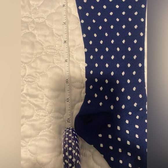 Lish Compression socks full length. New condition size is S/M, with wide calf. - Picture 9 of 9